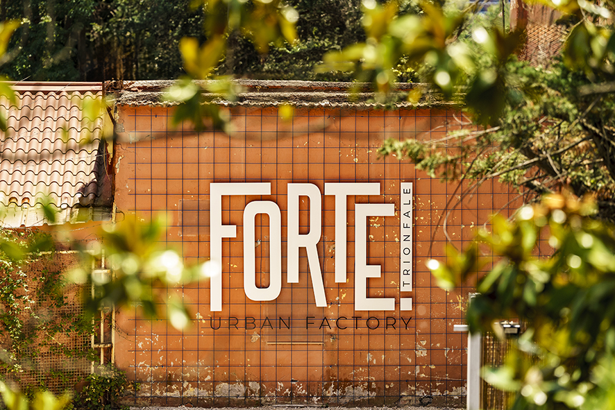 Muro con logo Forte Trionfale